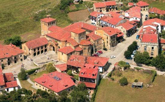 Posada Santa Juliana Σαντιγιάνα ντελ Μαρ Εξωτερικό φωτογραφία